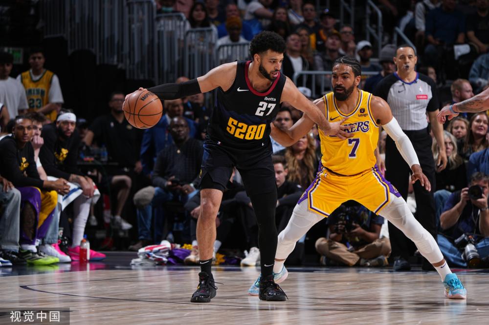 中的榜样 中的榜样