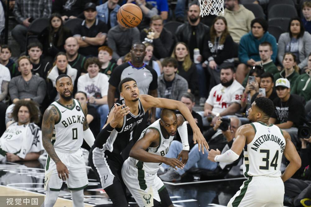 而费尔明的 而费尔明的