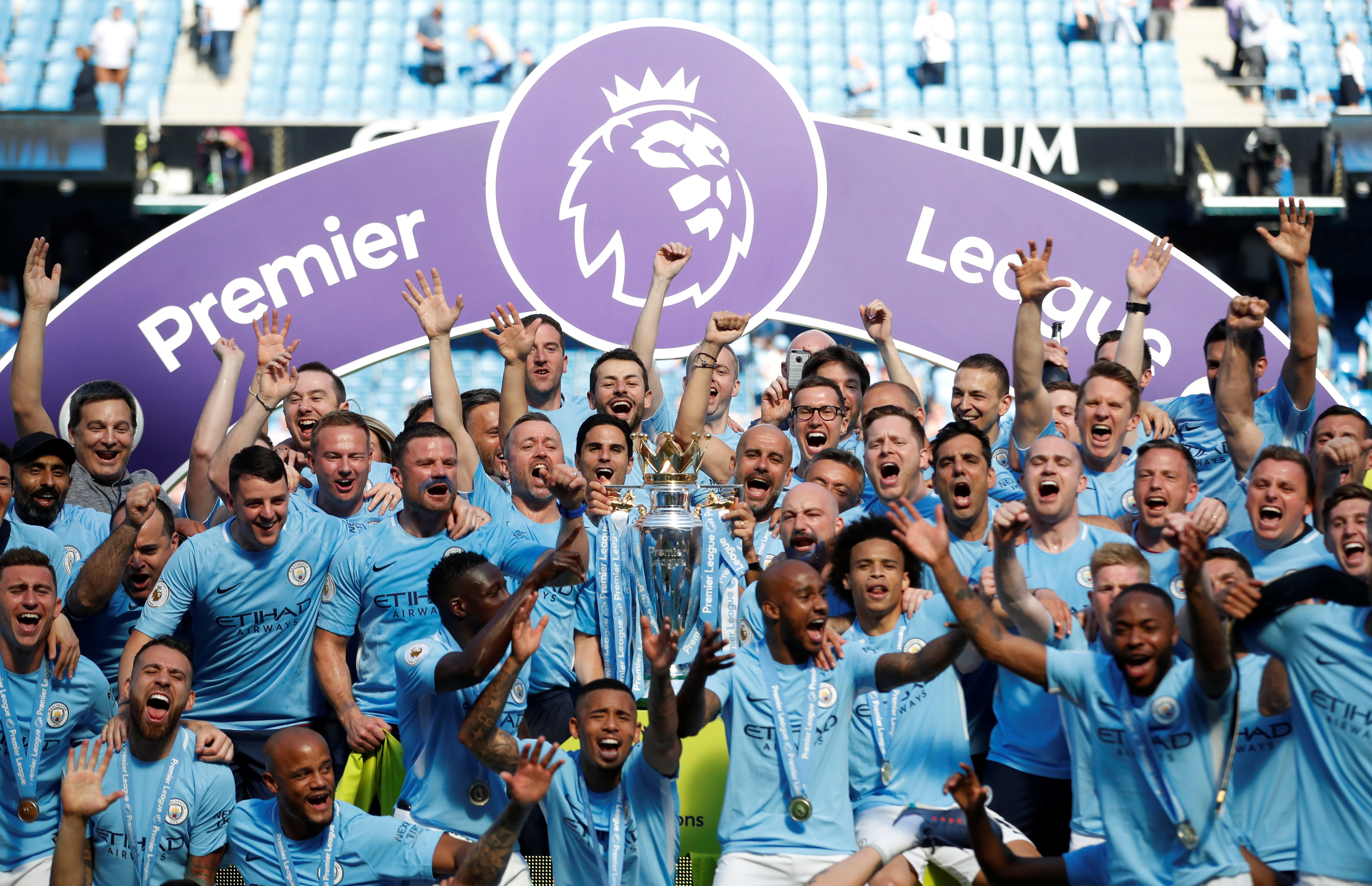 换上拥有出 换上拥有出