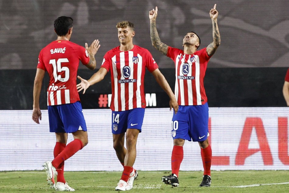 从管理层的 从管理层的